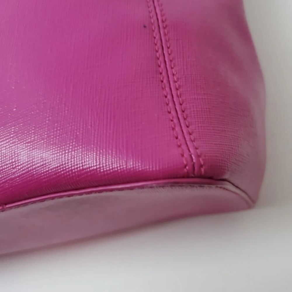 Vince Camuto Fuchsia Pink Saffiano Leather  Tote/Shoulder Purse-Gold Hardware - Picture 10 of 11